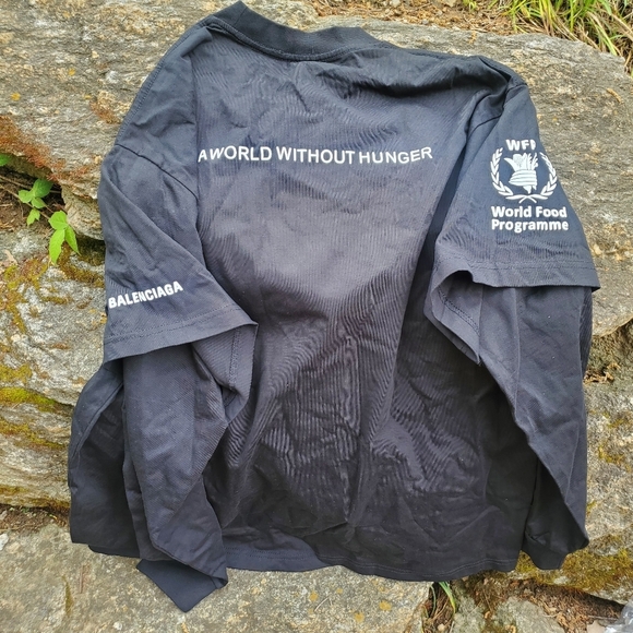 Balenciaga X WFP “World Food Programme” 2 in 1 Double Sleeve Longsleeve Tshirt M - Picture 5 of 7
